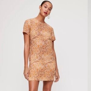 Aritzia Babaton Patricio Short-sleeve Snake Print Dress Size 2